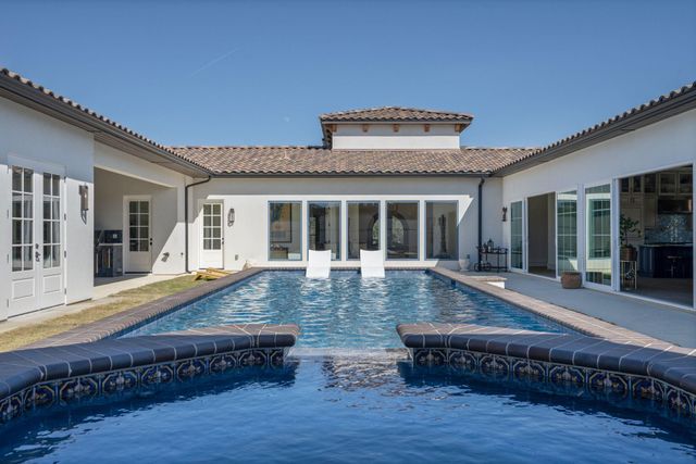 224 Esperanza Petal PASS, Liberty Hill, TX 78642