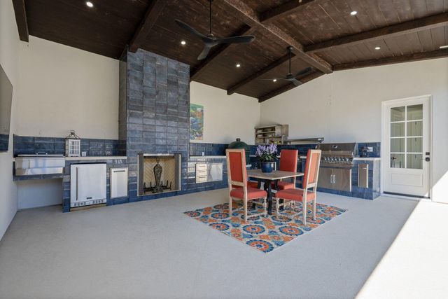 224 Esperanza Petal PASS, Liberty Hill, TX 78642