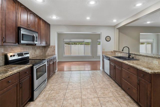 205 S WOODLAND STREET, Winter Garden, FL 34787