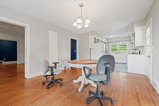 510 S Fairplay Street, Seneca, SC 29678