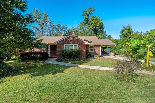 510 S Fairplay Street, Seneca, SC 29678