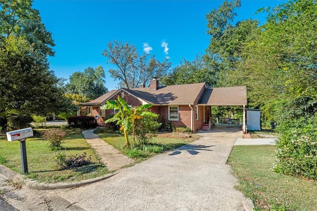 510 S Fairplay Street, Seneca, SC 29678