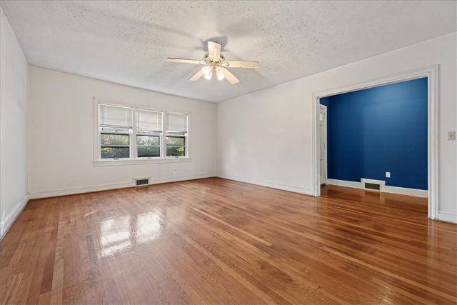 510 S Fairplay Street, Seneca, SC 29678