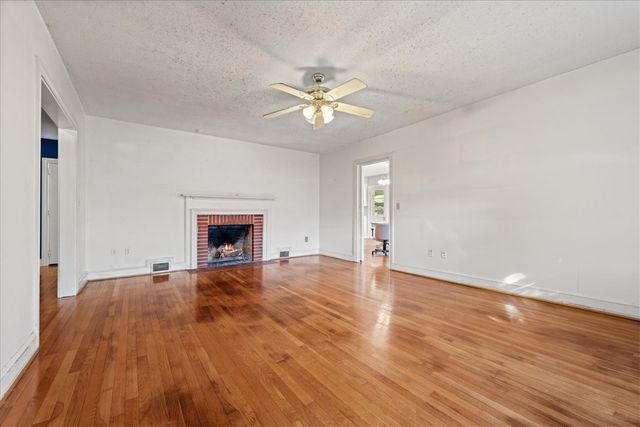 510 S Fairplay Street, Seneca, SC 29678