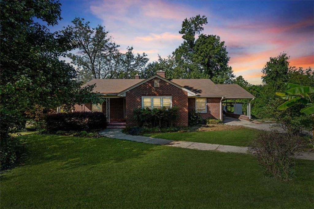 510 S Fairplay Street, Seneca, SC 29678