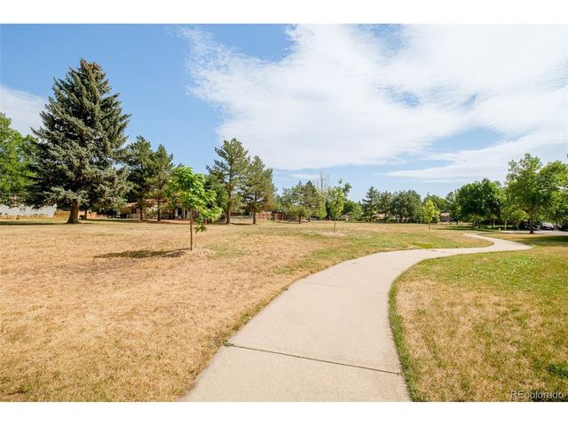 7333 Braun St, Arvada, CO 80005