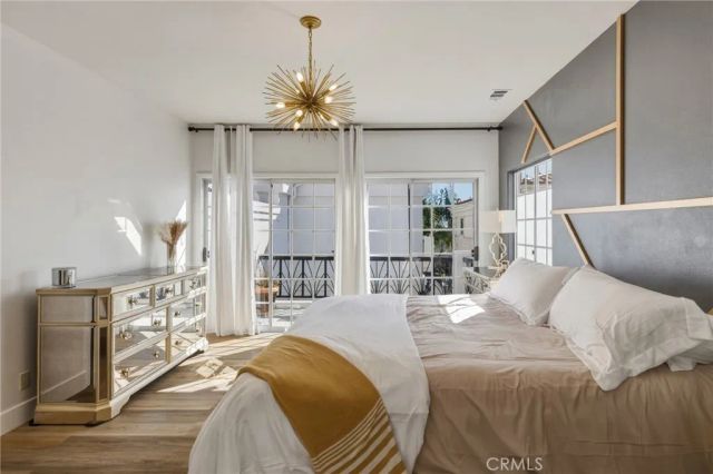 716 N Lucia Avenue B, Redondo Beach, CA 90277