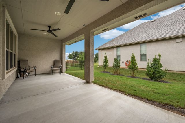 9621 Creekwood Drive, Denton, TX 76207