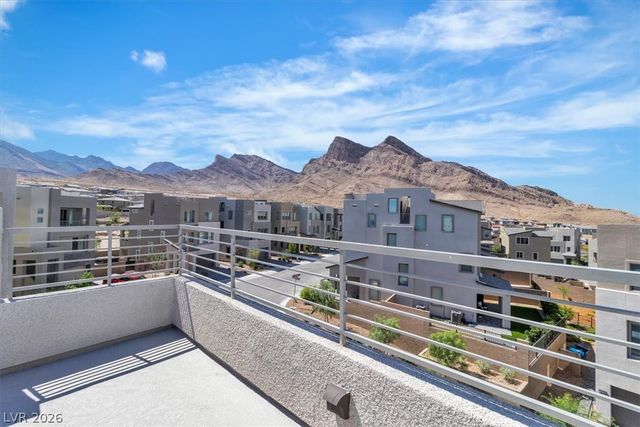 11695 Gentle Birdsong Avenue, Las Vegas, NV 89138