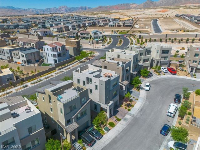 11695 Gentle Birdsong Avenue, Las Vegas, NV 89138