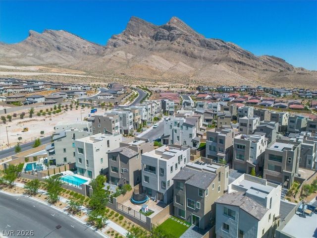 11695 Gentle Birdsong Avenue, Las Vegas, NV 89138