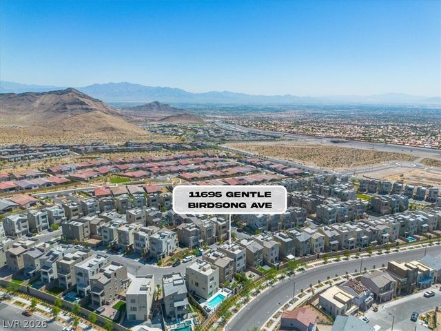 11695 Gentle Birdsong Avenue, Las Vegas, NV 89138