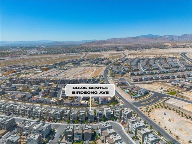 11695 Gentle Birdsong Avenue, Las Vegas, NV 89138