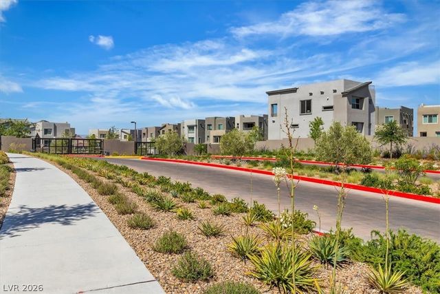 11695 Gentle Birdsong Avenue, Las Vegas, NV 89138