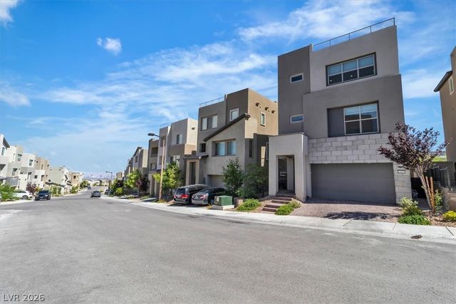 11695 Gentle Birdsong Avenue, Las Vegas, NV 89138