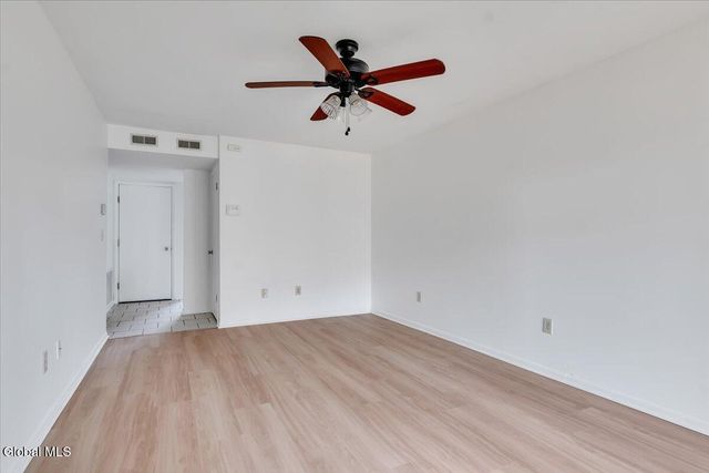 20 Heartwood Court, Clifton Park, NY 12065