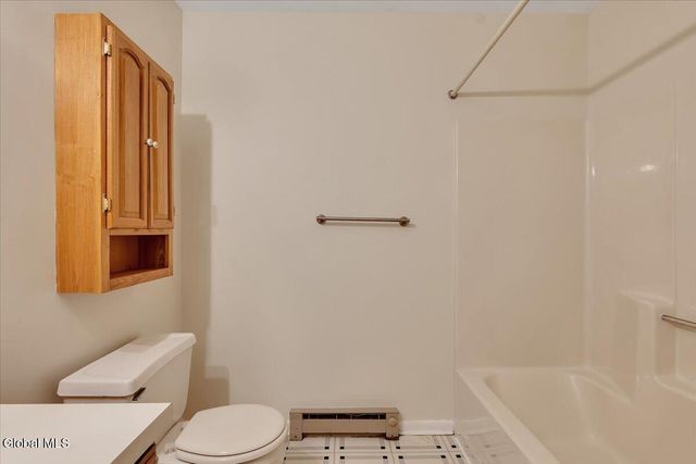 20 Heartwood Court, Clifton Park, NY 12065