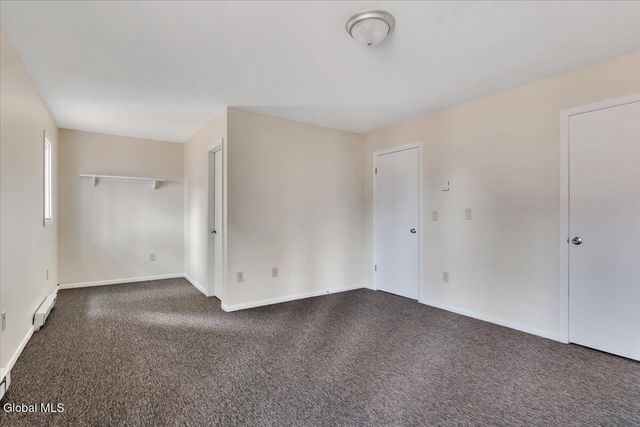 20 Heartwood Court, Clifton Park, NY 12065