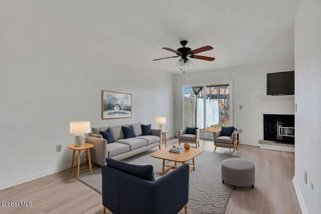 20 Heartwood Court, Clifton Park, NY 12065