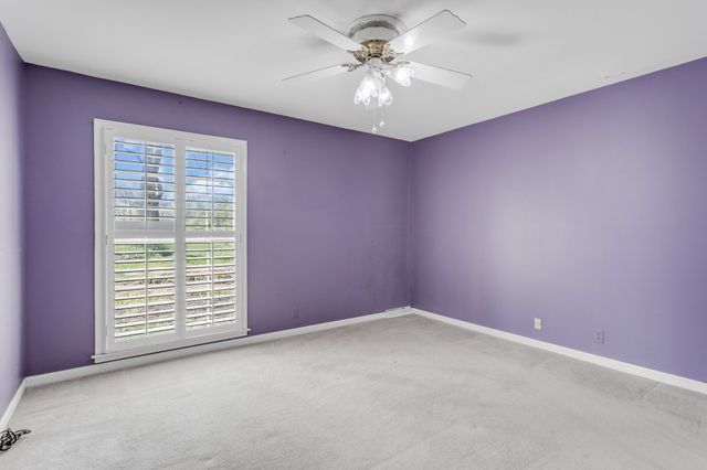 877 Hillhaven Ct, Nashville, TN 37220