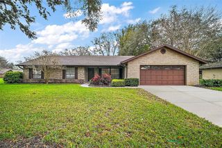 10122 CANTERBURY DRIVE, Leesburg, FL 34788