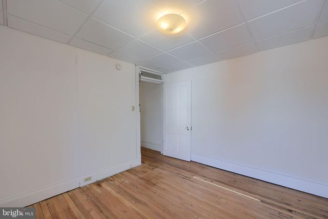 132 N BROAD ST, Lancaster, PA 17602