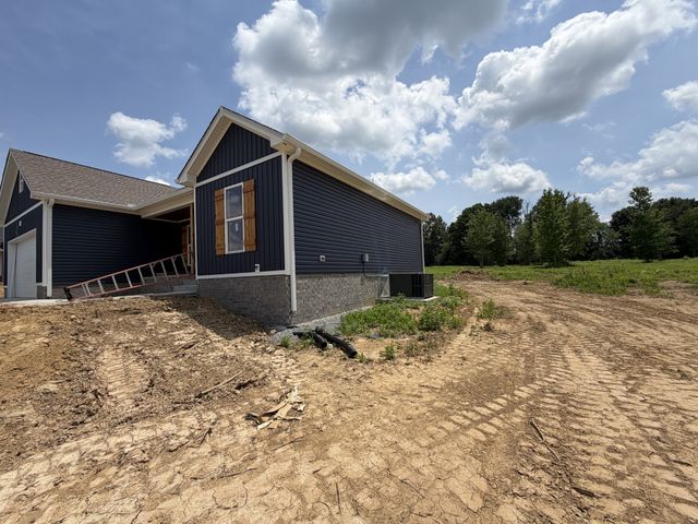 1293 Vickie Ln, Portland, TN 37148