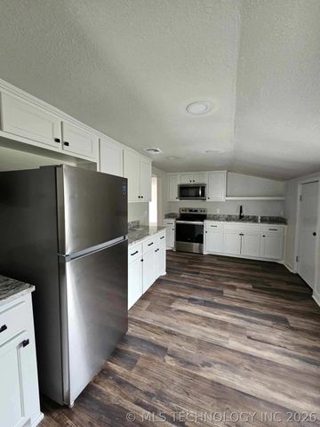 308 First Street, Tahlequah, OK 74464