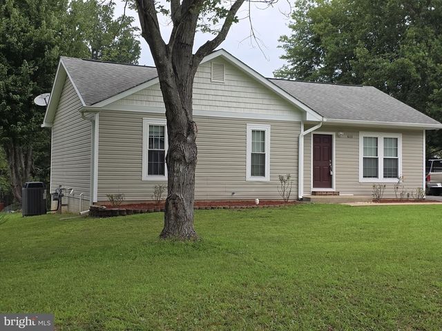 6113 WINDSOR DR, Fredericksburg, VA 22407
