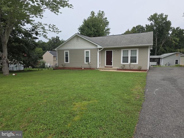 6113 WINDSOR DR, Fredericksburg, VA 22407