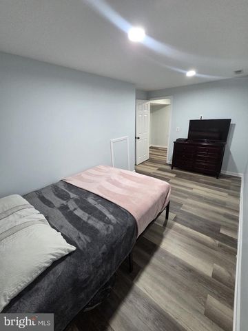 6113 WINDSOR DR, Fredericksburg, VA 22407