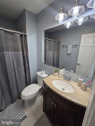 6113 WINDSOR DR, Fredericksburg, VA 22407