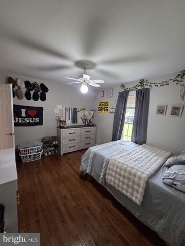 6113 WINDSOR DR, Fredericksburg, VA 22407
