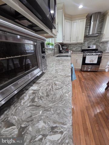 6113 WINDSOR DR, Fredericksburg, VA 22407