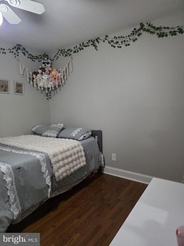 6113 WINDSOR DR, Fredericksburg, VA 22407