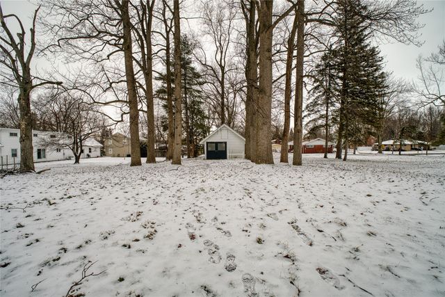 4308 EMMET Drive, Erie, PA 16511