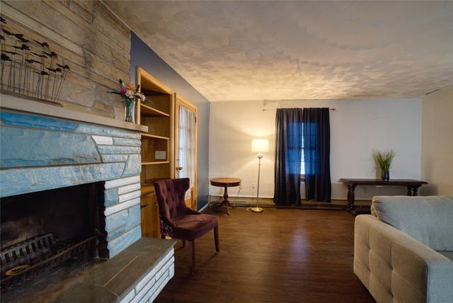 4308 EMMET Drive, Erie, PA 16511