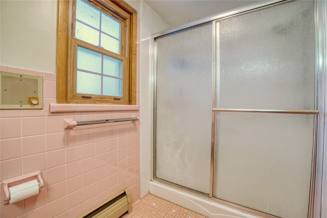 4308 EMMET Drive, Erie, PA 16511