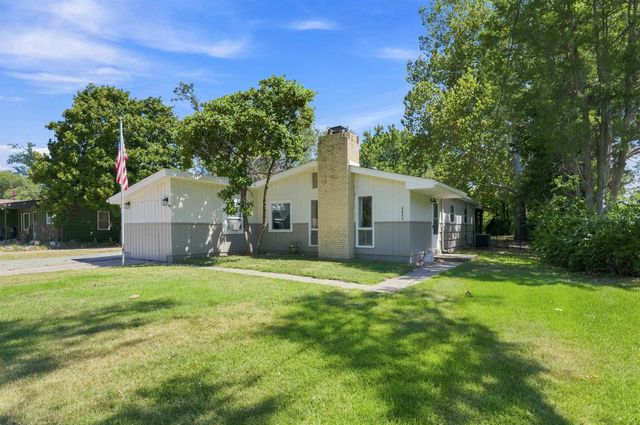 4840 N Sullivan, Wichita, KS 67204