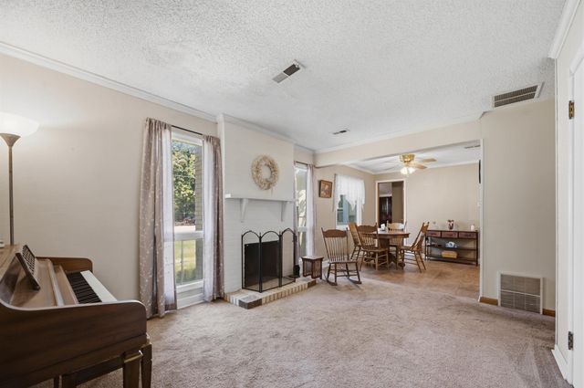 4840 N Sullivan, Wichita, KS 67204