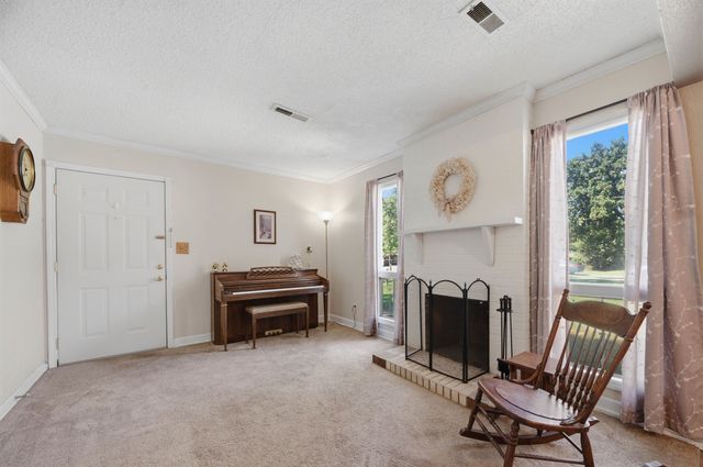 4840 N Sullivan, Wichita, KS 67204