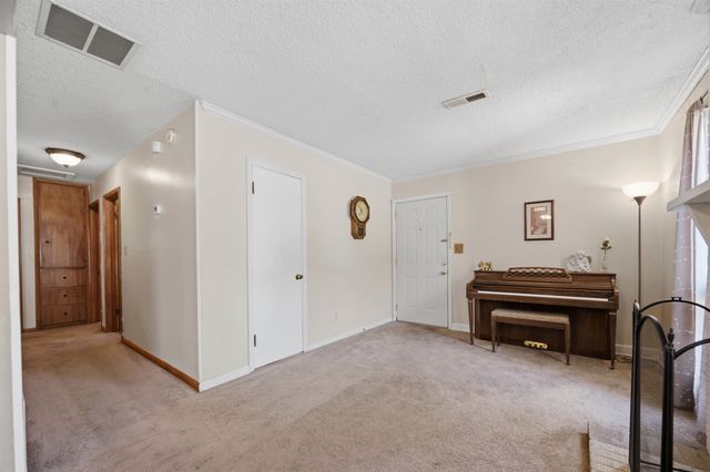 4840 N Sullivan, Wichita, KS 67204