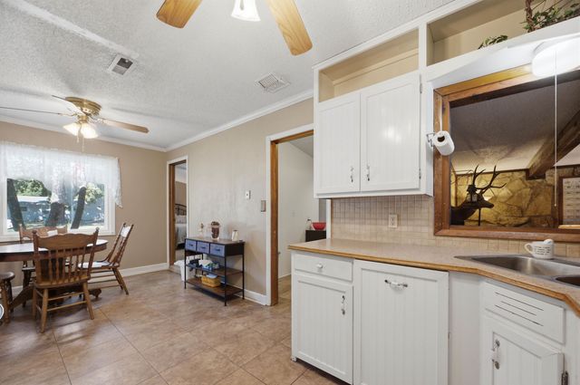4840 N Sullivan, Wichita, KS 67204