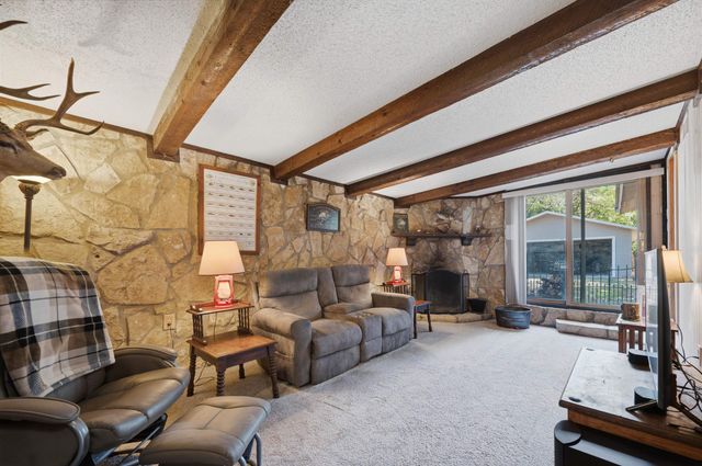 4840 N Sullivan, Wichita, KS 67204