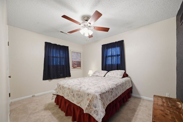 4840 N Sullivan, Wichita, KS 67204