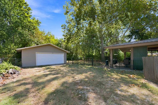4840 N Sullivan, Wichita, KS 67204