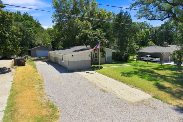 4840 N Sullivan, Wichita, KS 67204