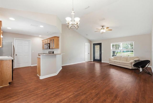 201 SW THISTLEWOOD LANE, Fort White, FL 32038