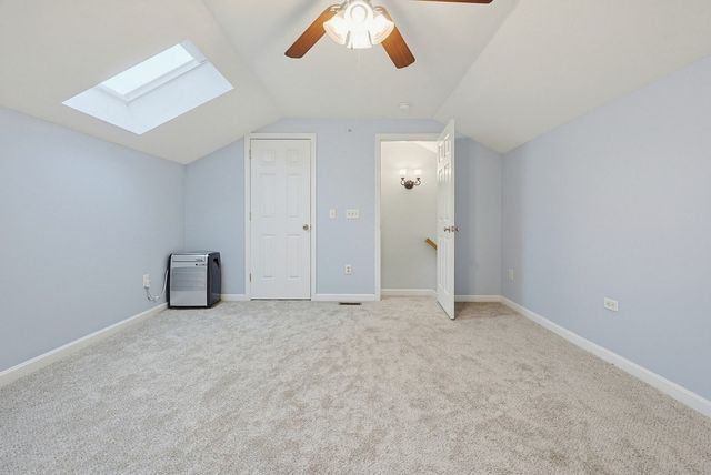 18 Azalea Ln 18, Grafton, MA 01519