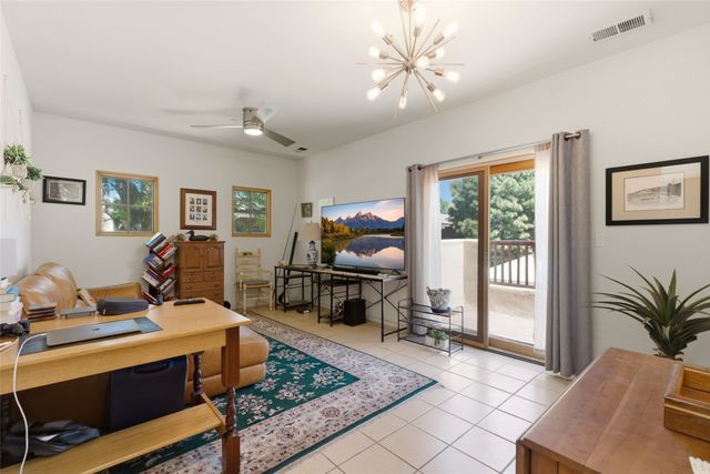 601 W San Mateo 202, Santa Fe, NM 87505